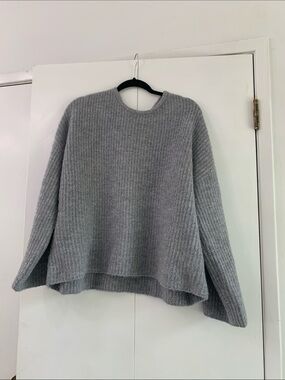 PacSun Light Gray Ribbed Crewneck Sweater OVERSIZED